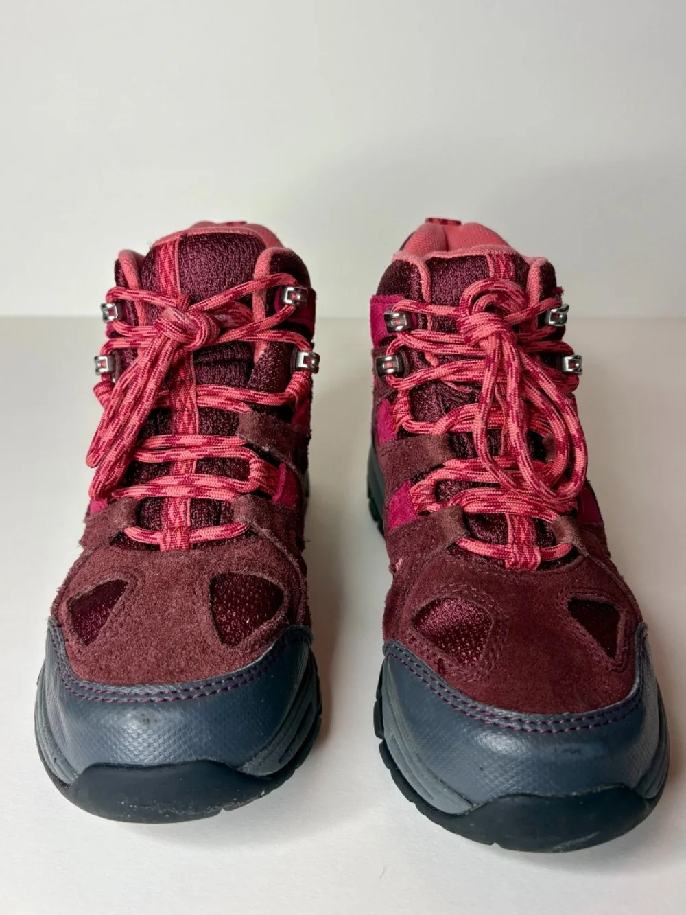 L.L.Bean Kids Size 1 Hiking Shoes Burgundy Red Suede Trail Sneakers